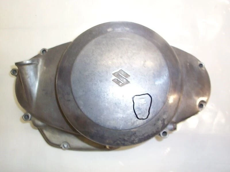 CUBIERTA EMBRAGUE SUZUKI HUSTLER T250 TC305 T305 T350 Foto 2 de 4
