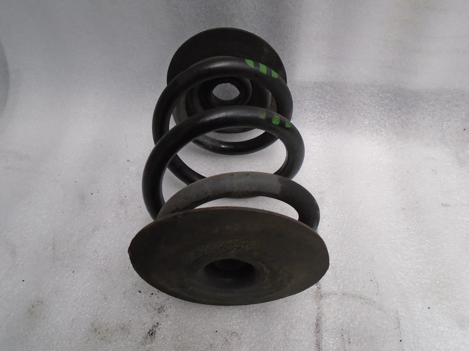 Задняя правая или левая пружина катушки 2001-2006 BMW 330i E46 от оригинального производителя IM611166 - Изображение 3 из 3