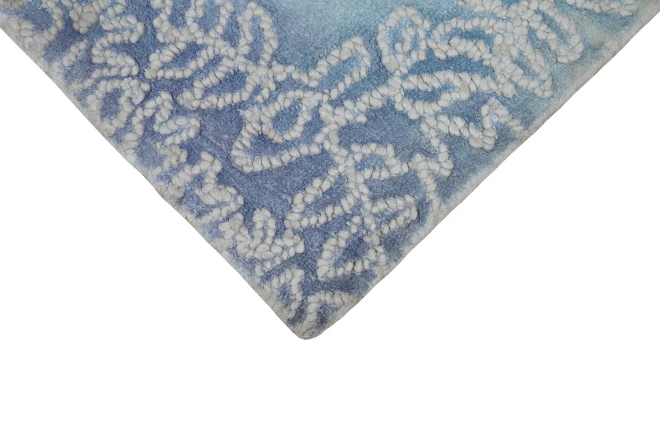 Printed rugs for living room 6 x 9 ft embroidered - Image 3 of 3