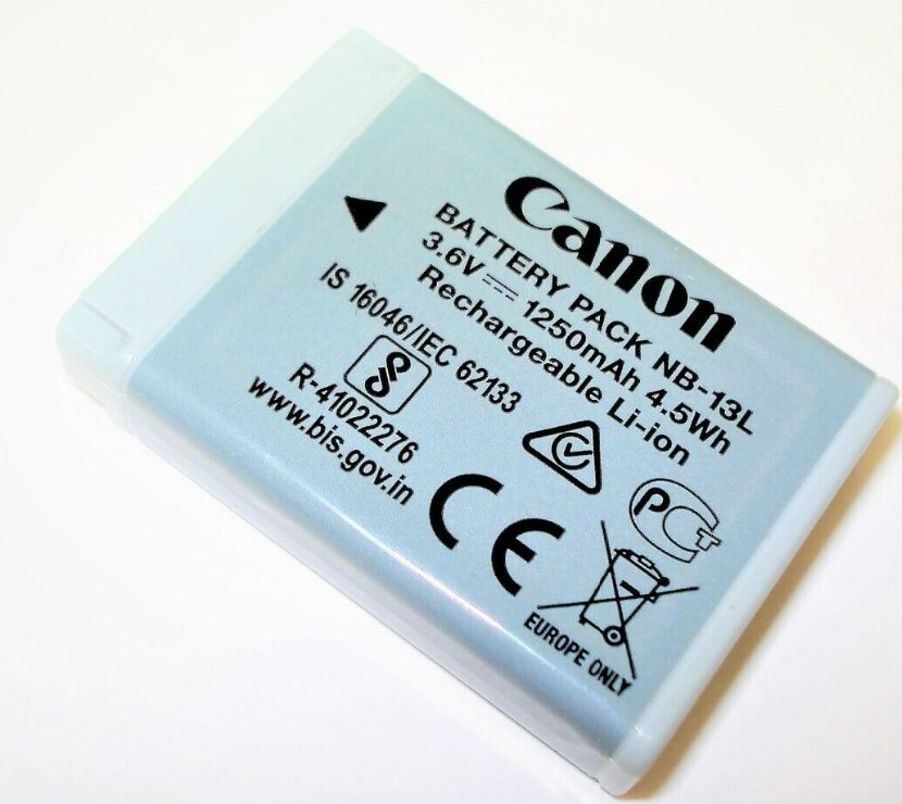 Brandnew Canon Battery Charger CB2LH Fold Out Plug & Cannon Battery