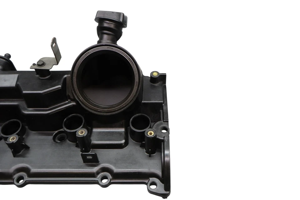 11-15 Infiniti QX56 QX80 Right Side Engine Motor Valve Cover 13264-1LA0A Oem - Image 4 of 4