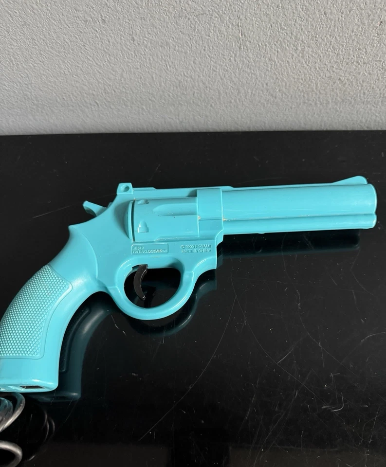 Controlador KONAMI Lethal Enforcer THE JUSTIFIER GUN para SUPER NINTENDO SNES DE COLECCIÓN Foto 4 de 4