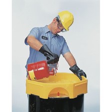 Ultratech 482 Drum Funnel, Lockable, Yellow / Yellow, No Flame Arrester, 23 5/8