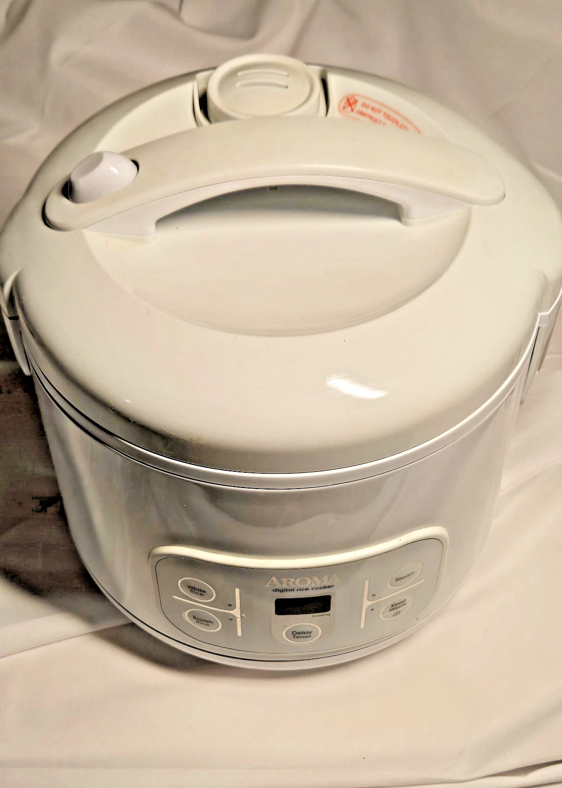Aroma 12 Cup Digital Rice Cooker & Food Steamer Model ARC-996 New Open Box Read!
Opens in a new wind