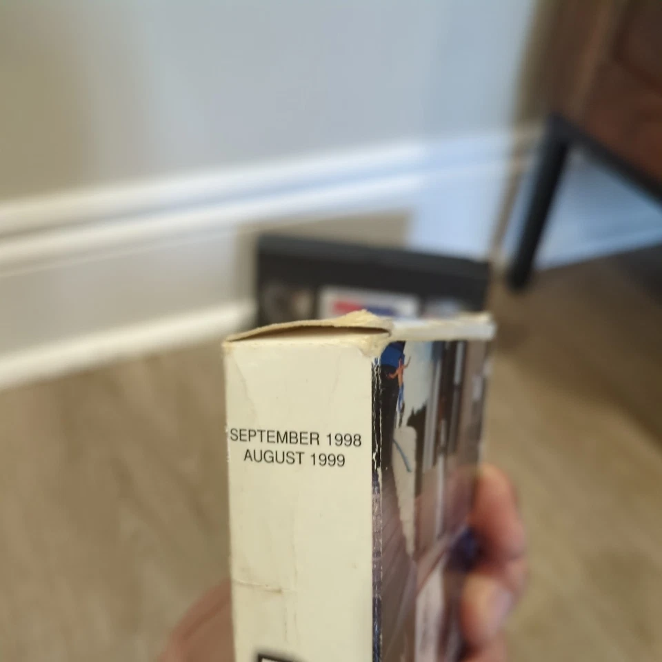 411 BEST OF 6 SKATEBOARD VHS TAPE Skate Video 1999 Geoff Rowley 90s Tested - Imagem 4 de 4