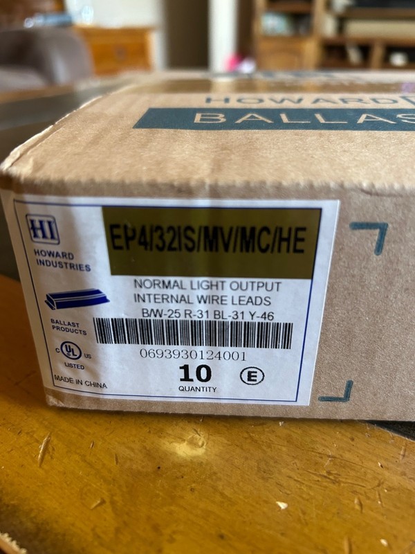4 lamp Ballasts 10 howard industries ep4/321s/mv/mc/he ballast box of 10