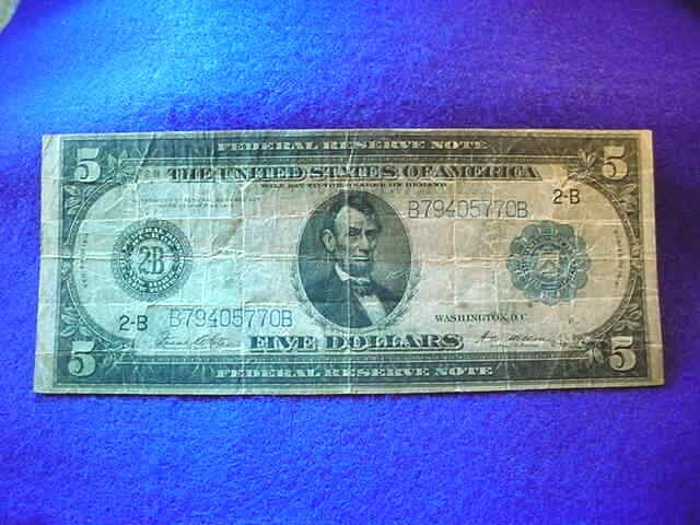 1914 SERIES $5 LARGE FEDERAL RESERVE NOTE BLEED THRU ERROR BILL--FR# 851A!  #838