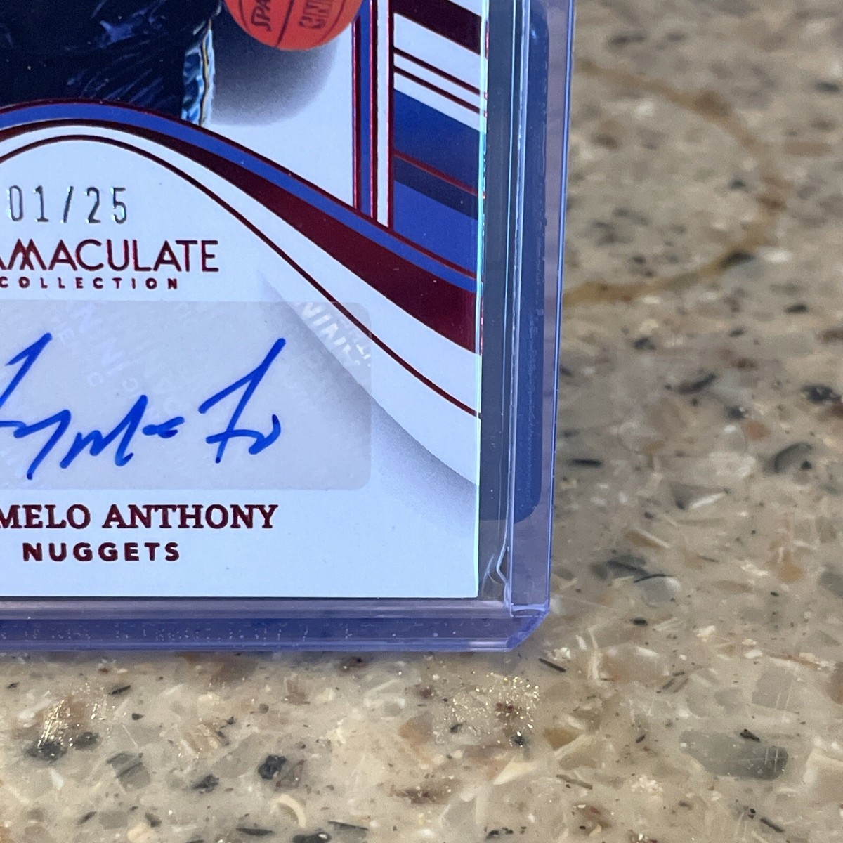 2022-23 Panini Immaculate Carmelo Anthony Signatures Red /25