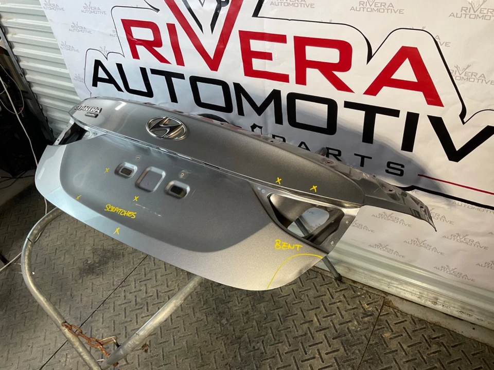 DAMAGED 2013 2014 2015 HYUNDAI ELANTRA COUPE REAR TRUNK LID SHELL OEM Foto 3 de 4