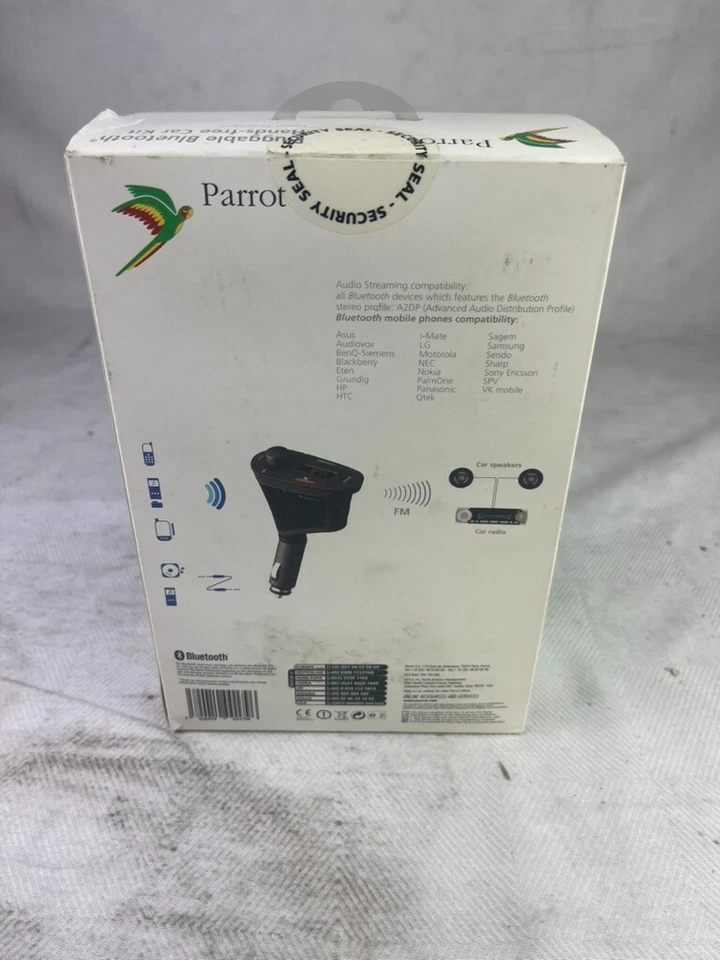 Parrot PF250009AA Pluggable Bluetooth Hands-free Car Kit - Image 2 of 3