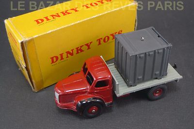 Camion Berliet GLR Plateau Container Dinky Toys - 1:43 - Zamac - France