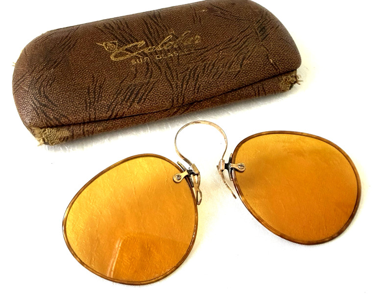 Antique Gold Tone  & Tortoise-Looking SPG Bridge NEZ PINCE EYEGLASSES with Case