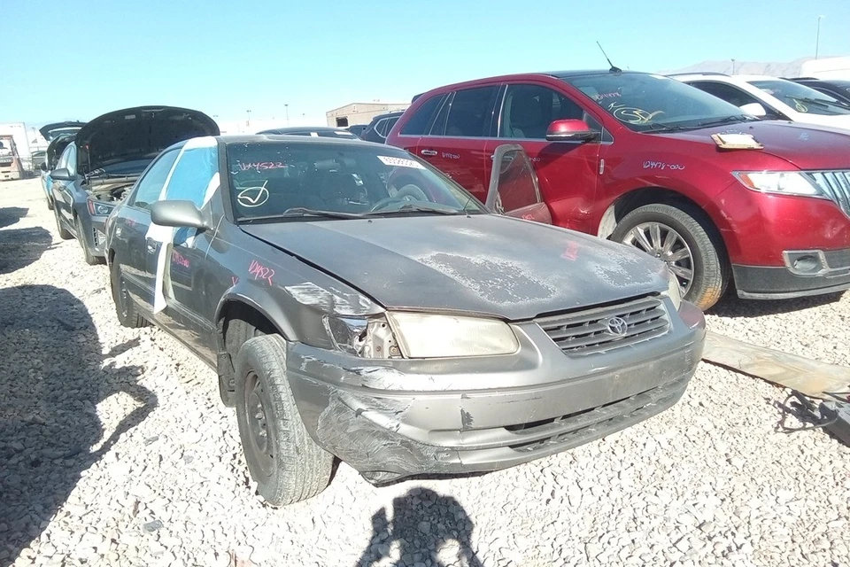 1997 Toyota Camry 2.2L Engine Motor OEM 133K Miles - LKQ435679335 - Image 2 of 4