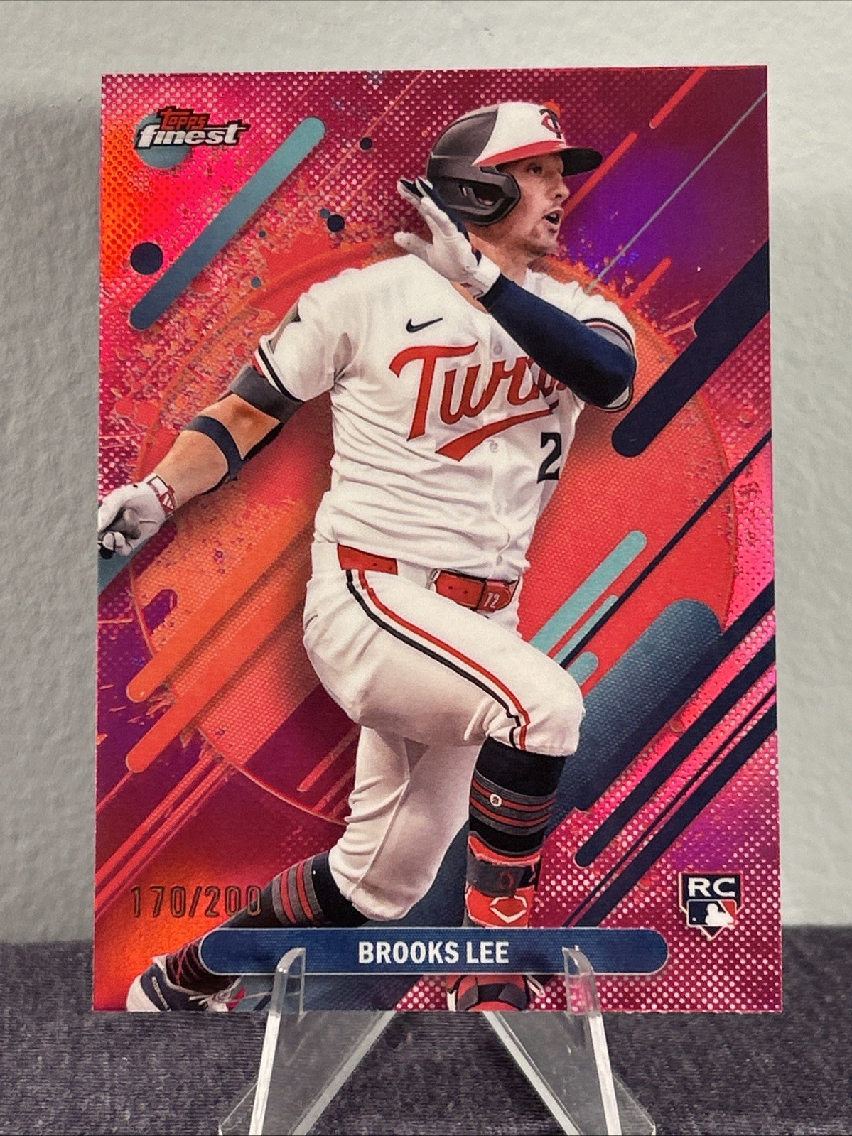 2025 Topps Finest Brooks Lee Rare Magenta Refractor /200 RC Twins #299