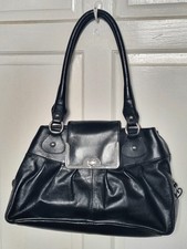 Jasper Contain Black Leather Shoulder Bag/Handbag With Silver Hardware