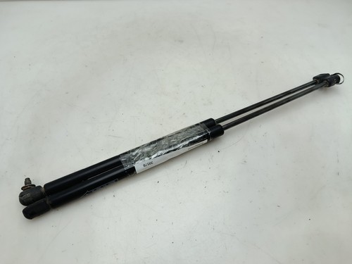 6Q6827550 gasfeder kofferraum für VOLKSWAGEN POLO IV (9N1) 9365956