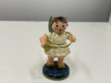 Erzgebirge collector figurine angel Hubrig 6.8 cm. Excellent Condition