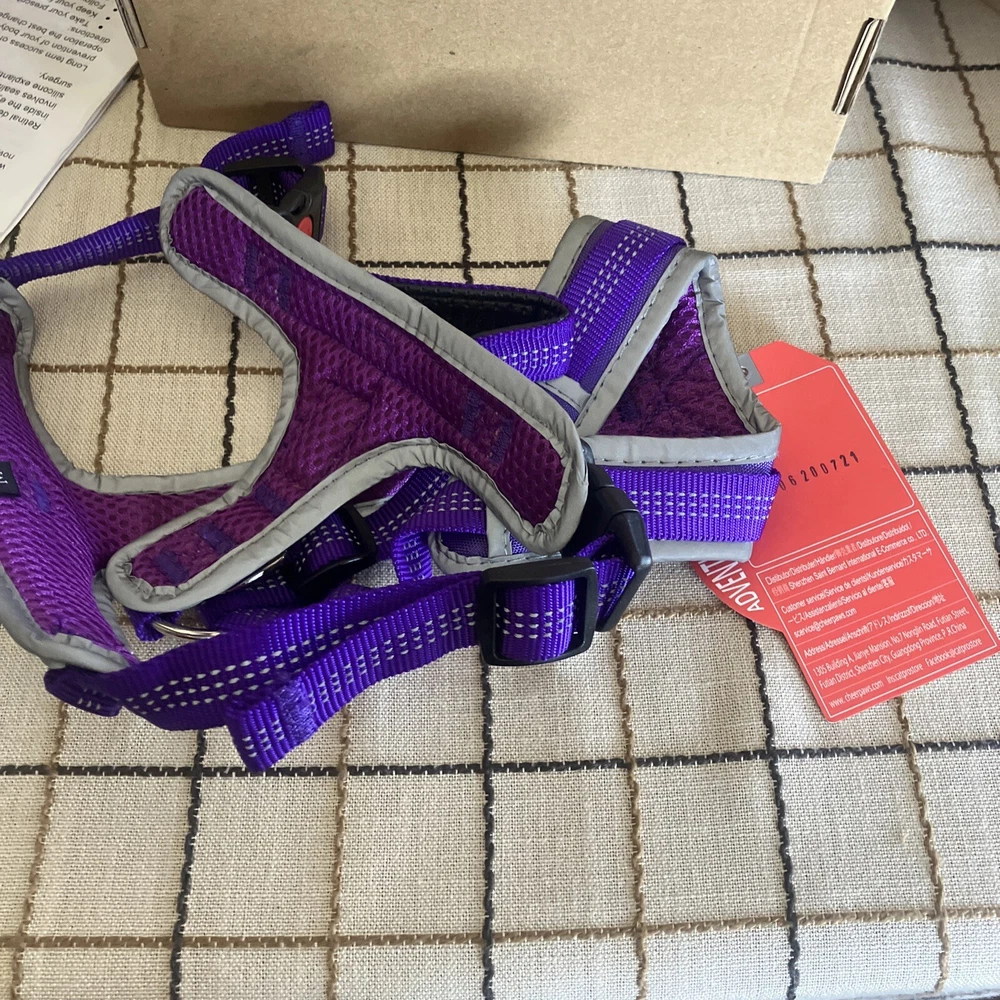 Dog Harness Adventure More Purple M new w/tags DWK tote22