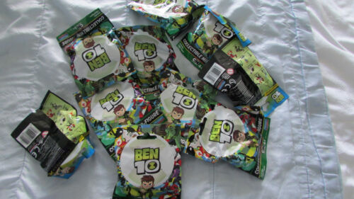 Official Cartoon Network BEN 10 2023 Collectible Mini Figures