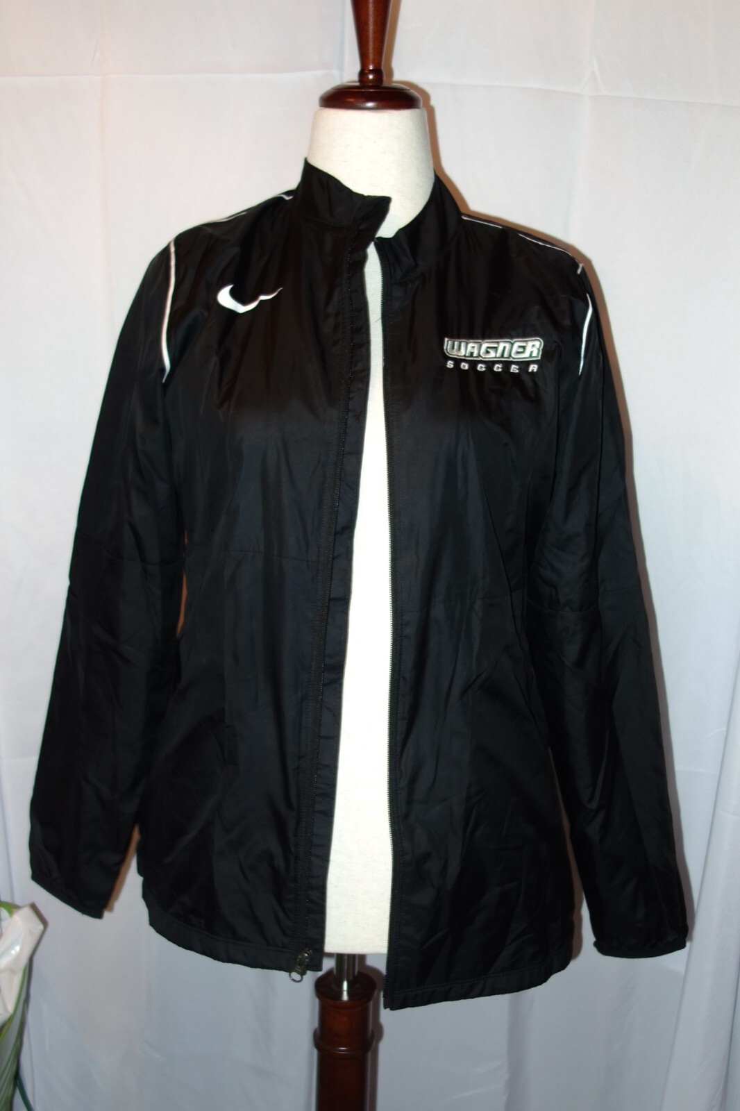 SACAI X NIKE Giacca a vento nera Nike Wagner College Soccer taglia media
