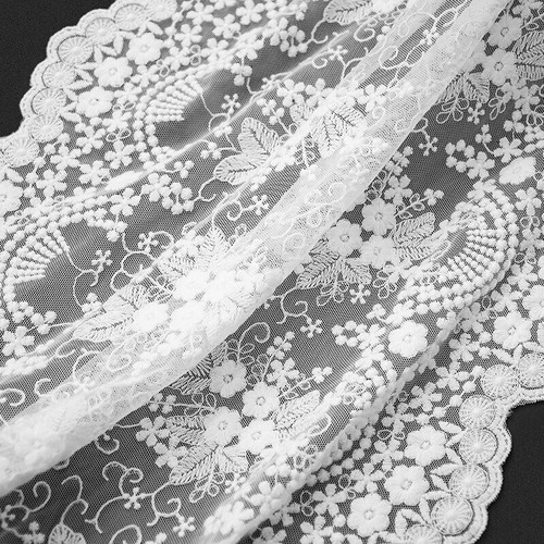 White Vintage Embroidered Lace Table Runner Dresser Scarf Doily Wedding Party - Picture 10 of 16