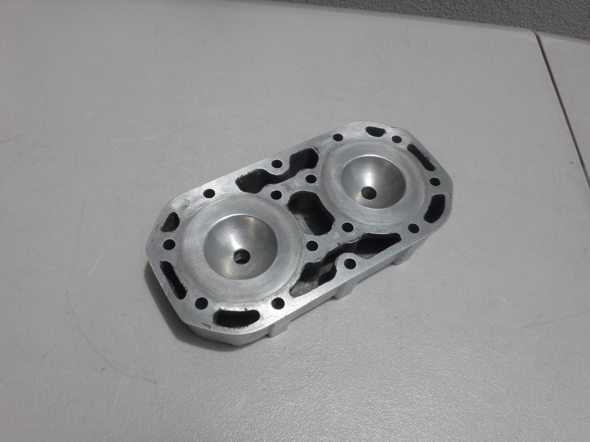 Kawasaki Jet Ski 750 SX SXI Pro PJS Cylinder Head Kawasaki Jet Ski 750 SX SXI Pro PJS Cylinder Head