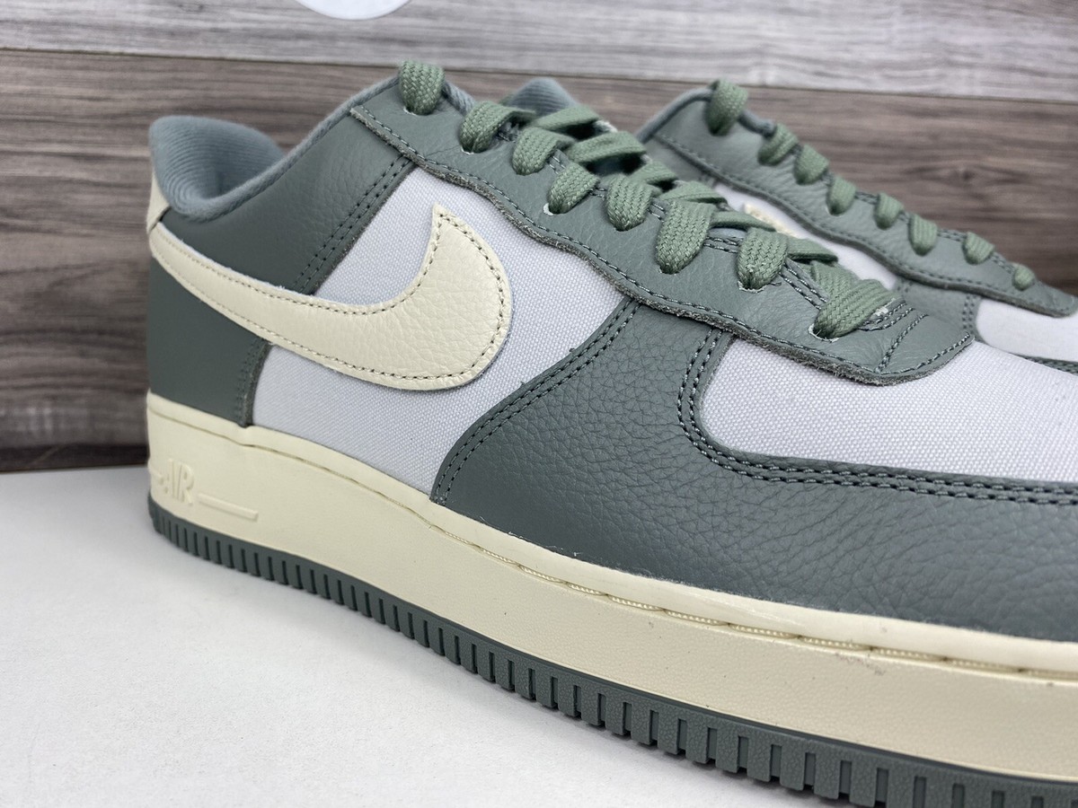 Men's Nike Air Force 1 '07 LX LOW 'Mica Green' Sneakers (DV7186