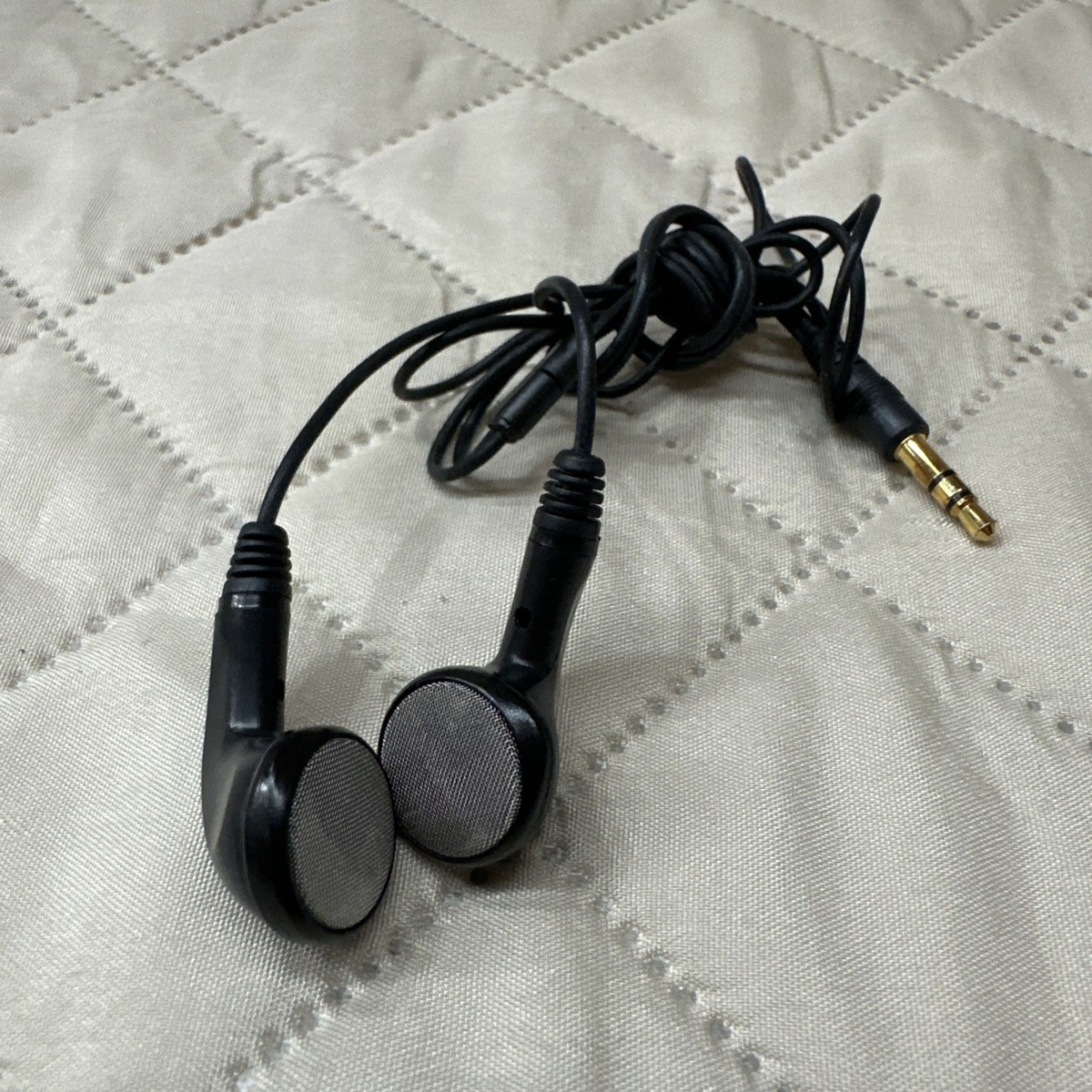 Metal-Cased Panasonic RQ-NX60V Radio Cassette Walkman Remote