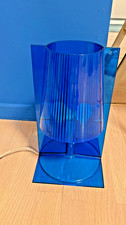 Kartell Take lampada lampada da tavolo design: Ferruccio Laviani, blu, pezzo da collezione