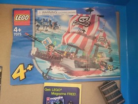 Vintage COMPLETE! LEGO 4 Juniors: Captain Redbeard's Pirate Ship (7075)