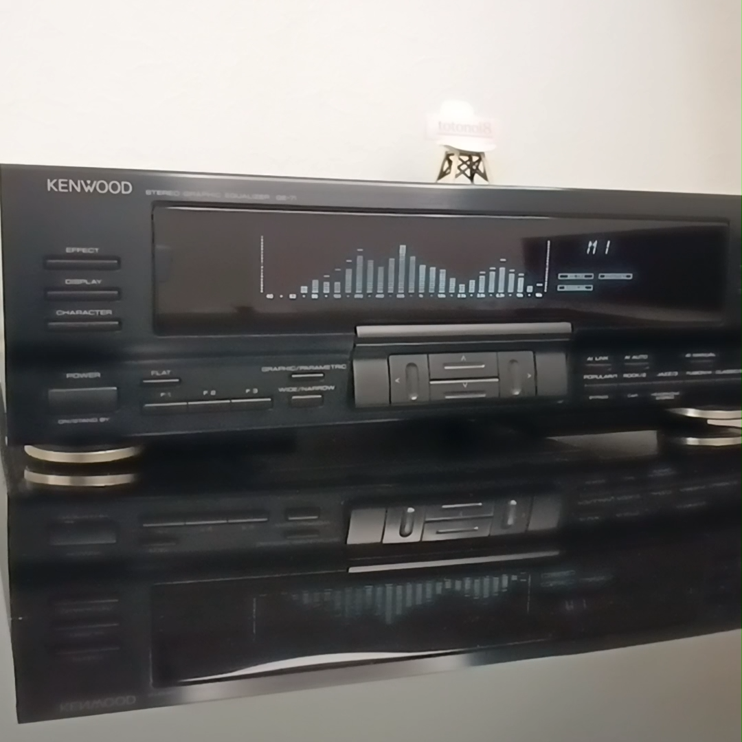 Kenwood GE-7i 14-Band Graphic Parametric EQ Spectrum Analyzer