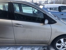 Mercedes W169 A Klasse T&uuml;r vorne rechts Fahrert&uuml;r Autot&uuml;r Rohbau D&uuml;nenbeige 5trg