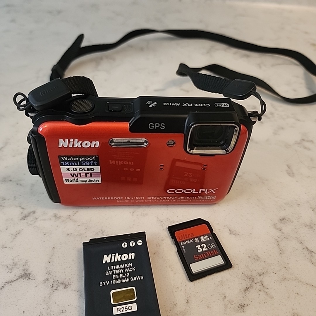Nikon Coolpix AW110 Orange 3.0