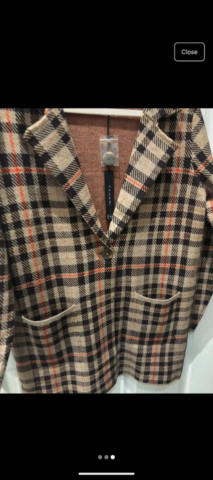 Tahari Check Blazer M - Image 3 of 3
