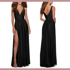 NWT $328 La Femme [sz 4 ] Sleeveless Plunge Neck Gown in Black #G908