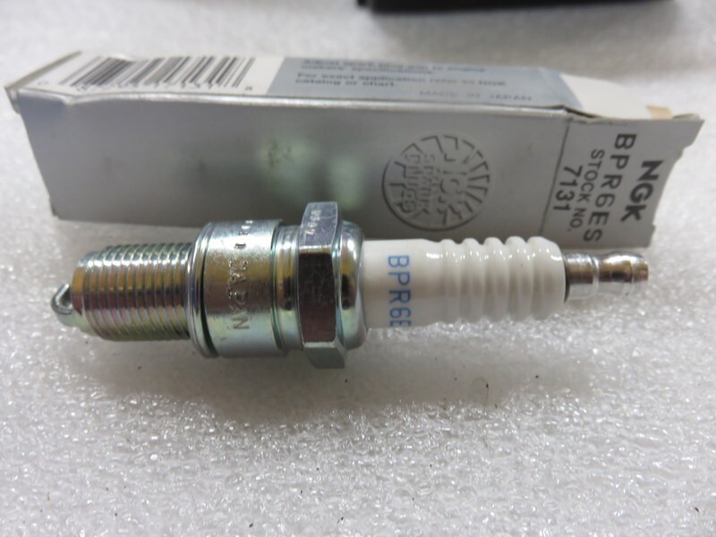 SP2 Genuine NGK Marine BPR6ES Spark Plug, 7131 OEM New Factory Boat Parts