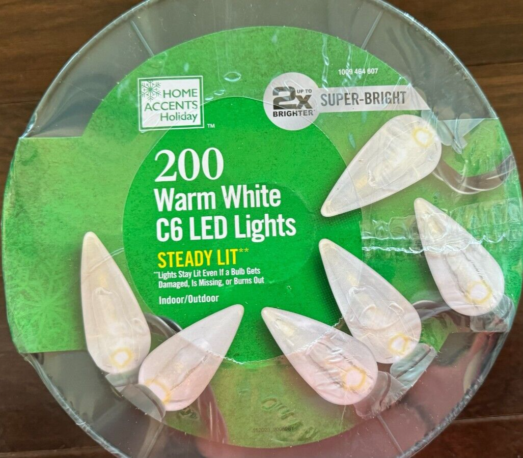 Home Accents 200 Ct Warm White Super Bright Smooth C6 Steady Lit LED
