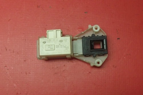 Waschmaschine INDESIT IWC6105 UK TÜRSCHLOSS