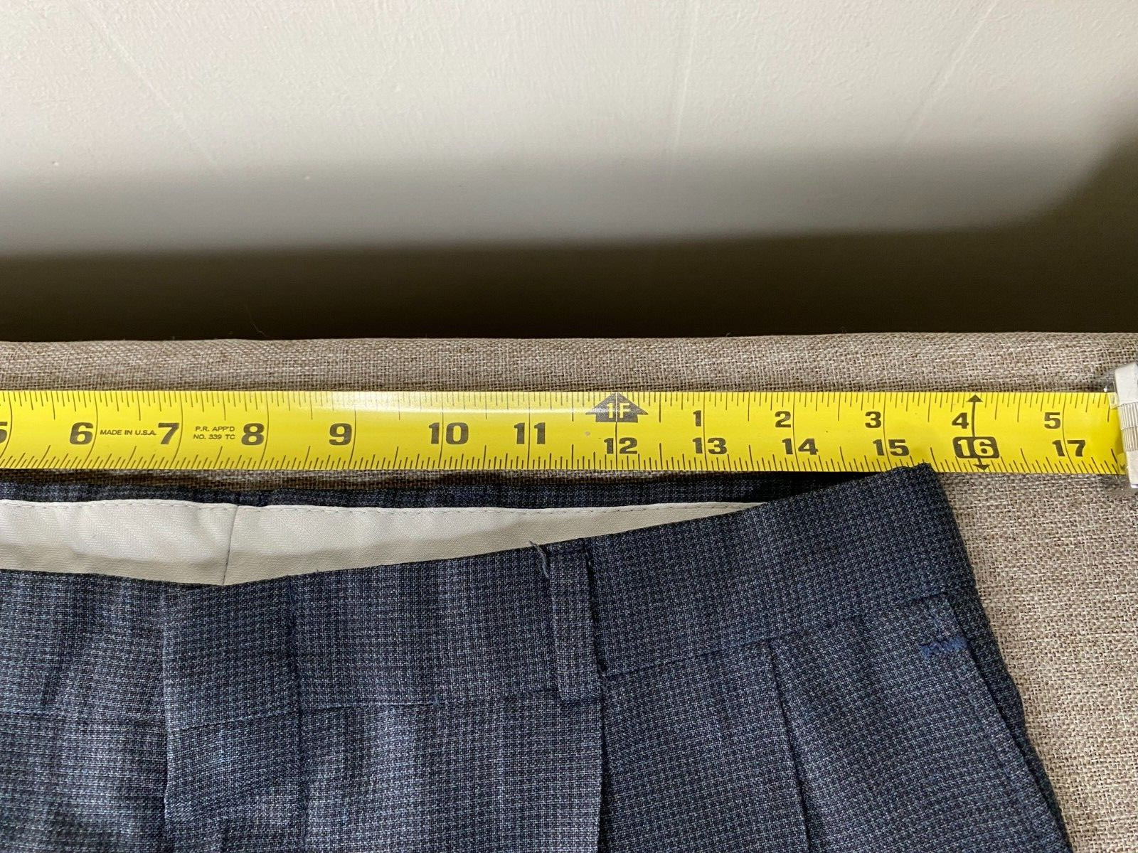 Vintage Roundtree & Yorke Wool Blend Pleated Dress Pants Men's 33 x 32 Blue VTG