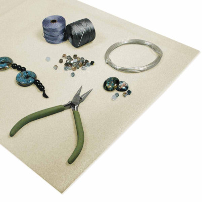Beadsmith Perlenmatte 13 Zoll Quadratisch Weich Sicher Arbeitsfläche zum Auffädeln & Handwerk