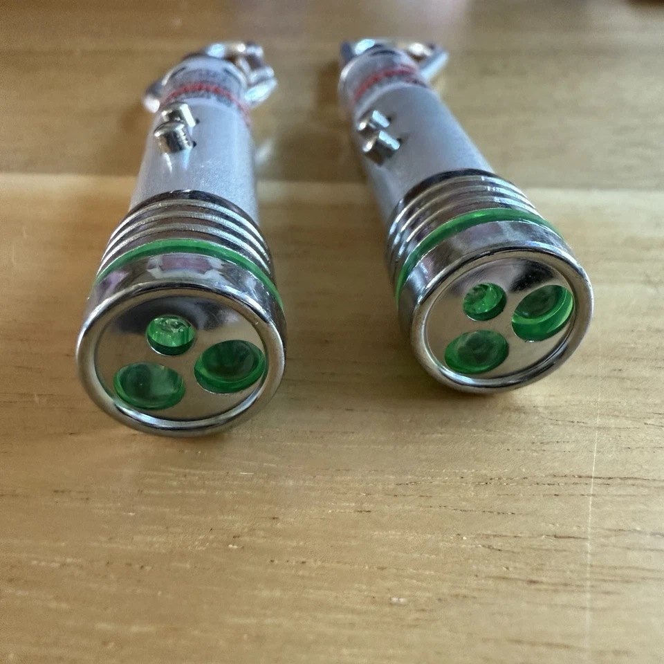 2 Mini Laser Light Red Pointer LED Flashlights Key Chain Presentation Survival - Image 4 of 4