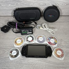 Sony PSP PlayStation Portable PSP-2001 Piano Black Bundle Games Charger Case