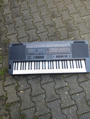 Casio  CTK 1000-Key Sampling Keyboard 80's 