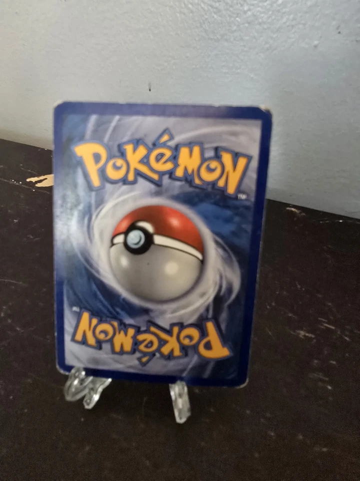 Pokemon Pikachu (Spanish) PW4 Pikachu World Collection Holo Rare Pokémon Card  - Image 4 of 4