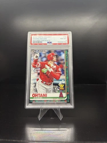 2019 Topps Holiday Shohei Ohtani #HW33 Holding Presents PSA 8