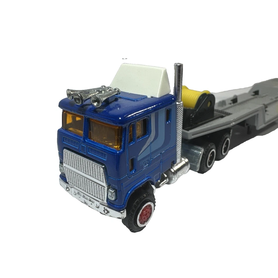 Semirremolque tractor Majorette Super Movers Ford Cabover Low Boy con remolque Foto 4 de 4