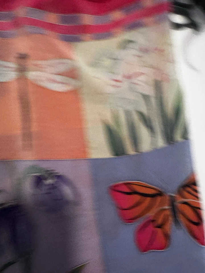 Bufanda de seda rosa multicolor, con mariposas escarabajo, flores, libélula, langosta Foto 3 de 4