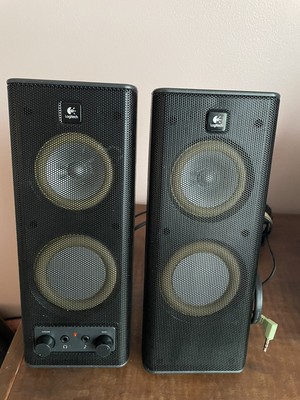  Pair of LOGITECH S-0264A Speakers Black Excellent Condition. Fast Shipping.