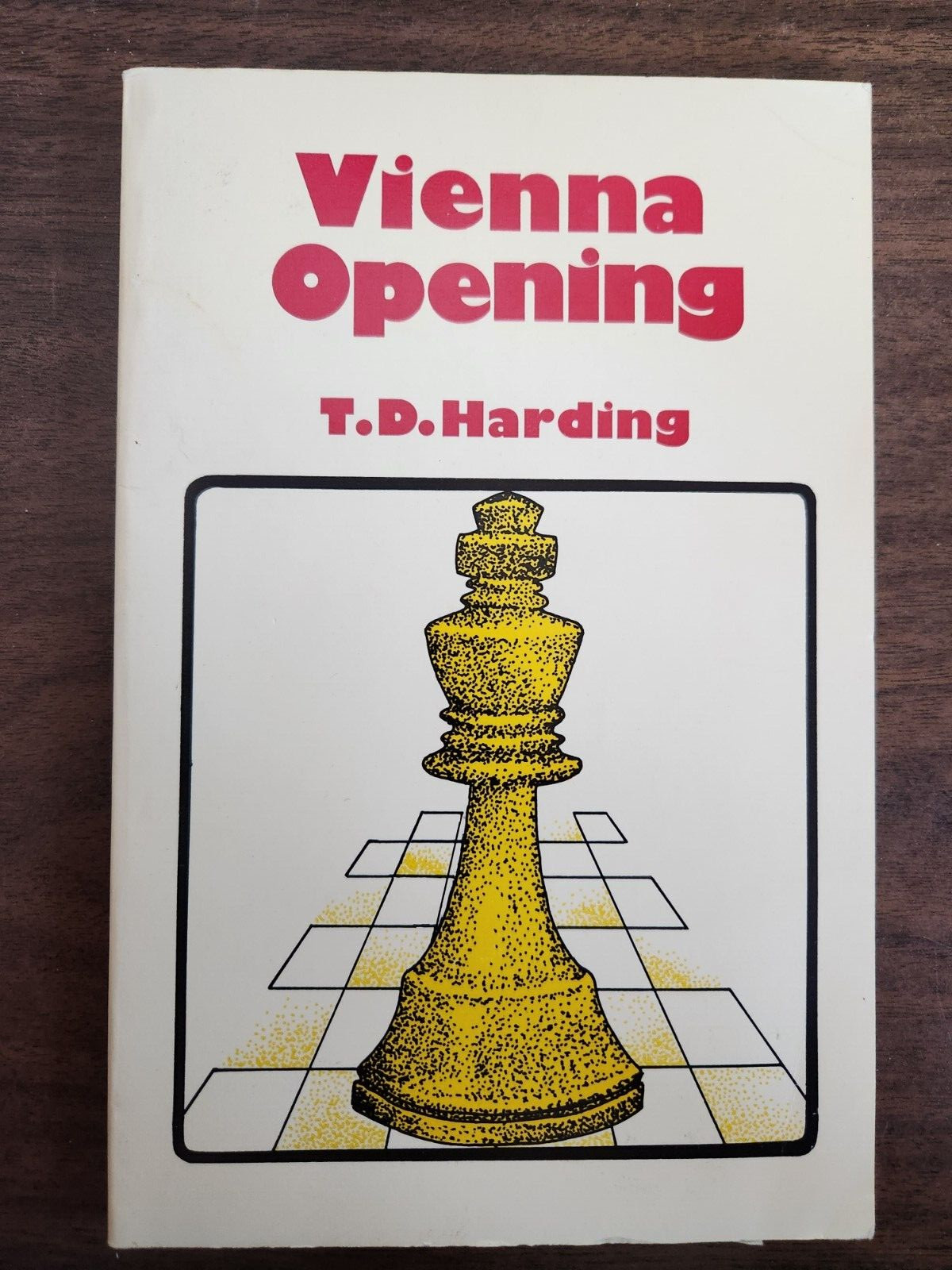 chess opening Vienna  main lines game fragments paperback