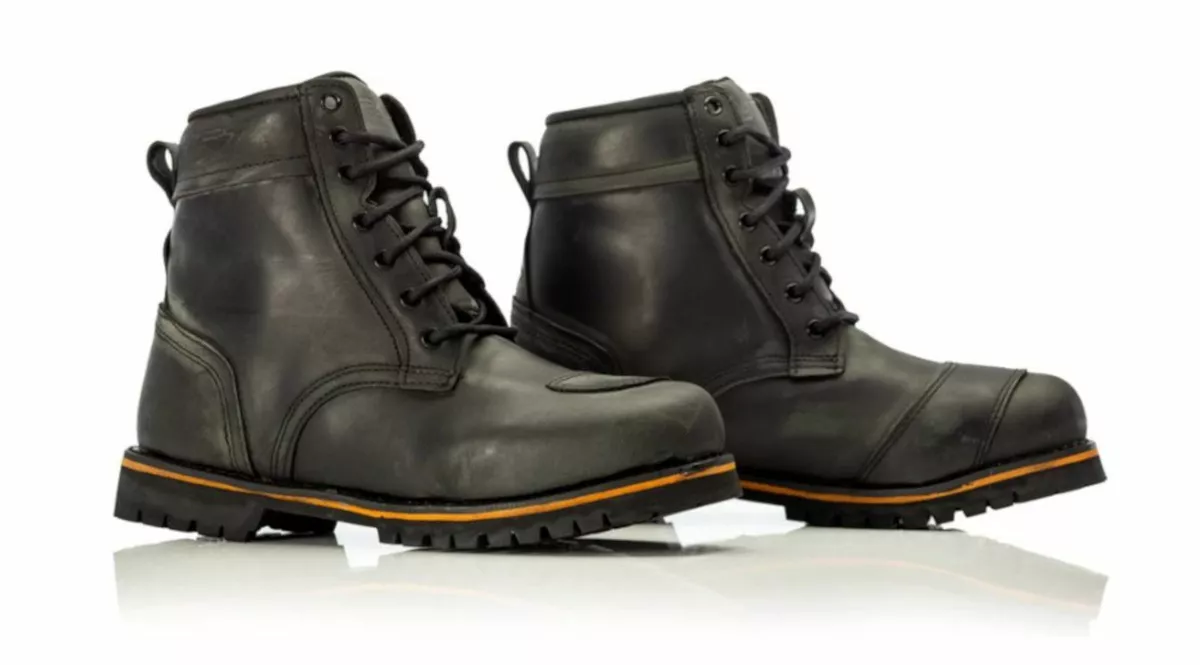 Rst roadster boot sale